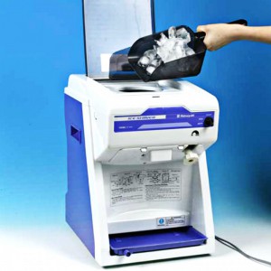 供应原装日本初雪牌HATSUYUKI HC-S32A 高效能刨雪粉机图3
